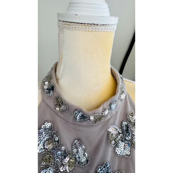 Adrianna Papell Sequin Floral High Neck Column Gown, Size‎ 8, Marble/Mauve, NWT - Image 10