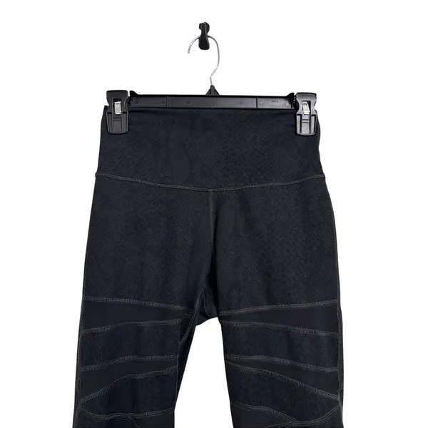 Lululemon High Rise Mesh Strappy Leggings Black Snakeskin Embossed Womens 4‎ - Image 3