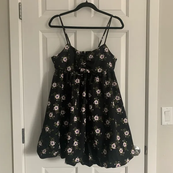 Free People In A Bubble Mini Dress - Size M -‎ Black - NWT - Image 4