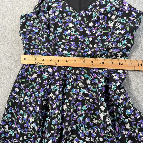 Express Women's Size 0 Black Floral Halter Neck Sleeveless Fit & Flare Dress - Image 8