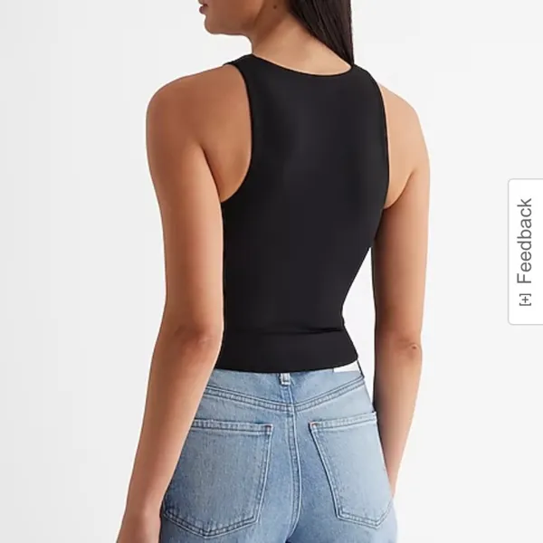 Express Body Contour Cropped Tank - Image 2