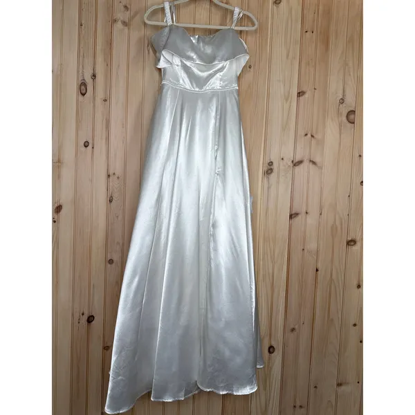 NWT Lulus Greatest Hits White Satin Off-the-Shoulder Maxi Dress Bridal Wedding S - Image 2