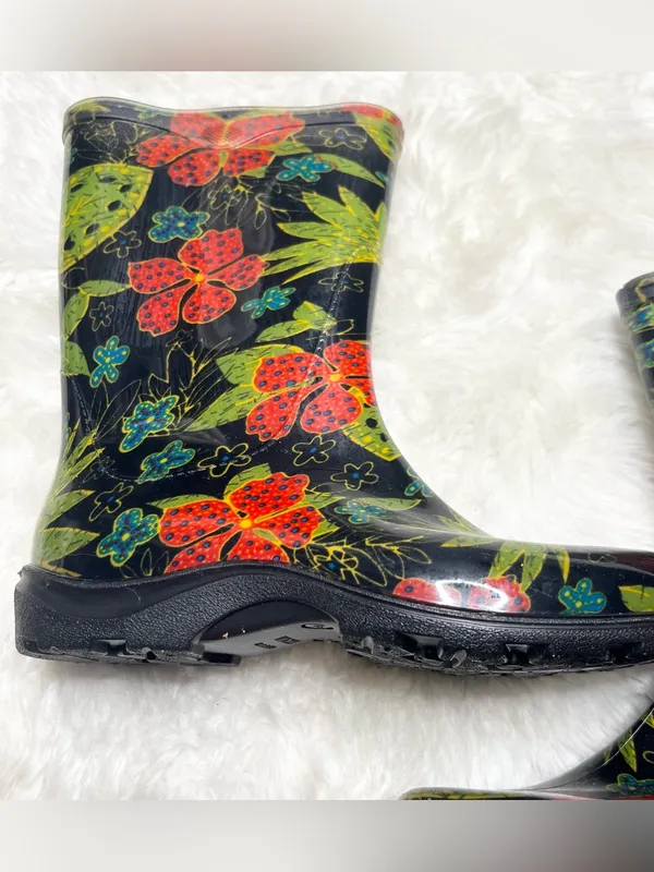 SLOGGERS Black Red & Green Floral Rain & Garden Waterproof Ankle Boots Size 9 - Image 2