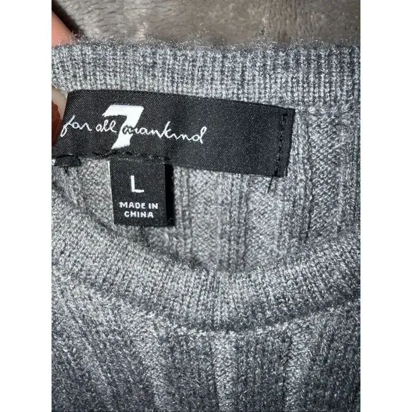 7 for all mankind grey ribbed stretchy v-neck semi crop tank Large #762 - Image 3