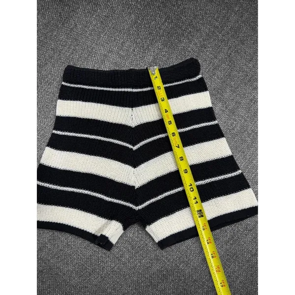 Shein Black And White Striped Knit Two Piece Set Size Small - Image 7