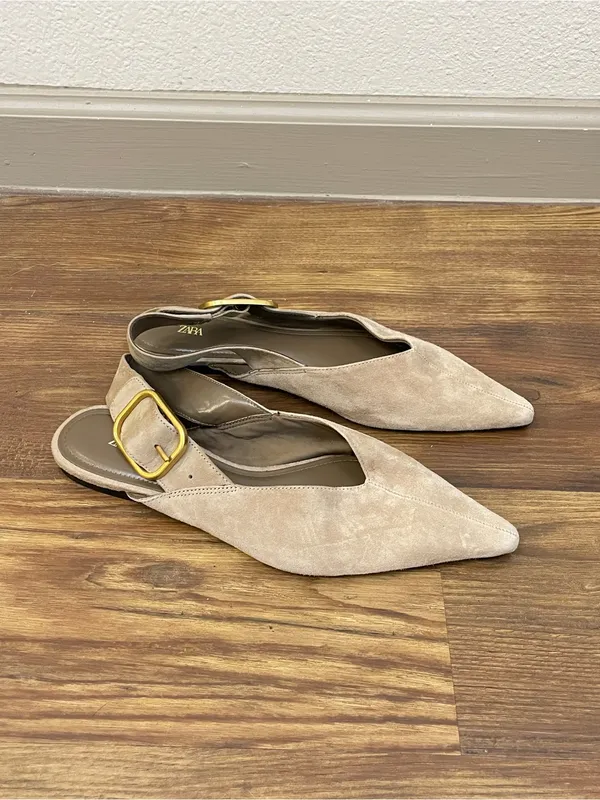 Zara‎ Suede Pointed Toe Slingback Flats in Beige with Gold Buckle Size 38/7 - Image 4