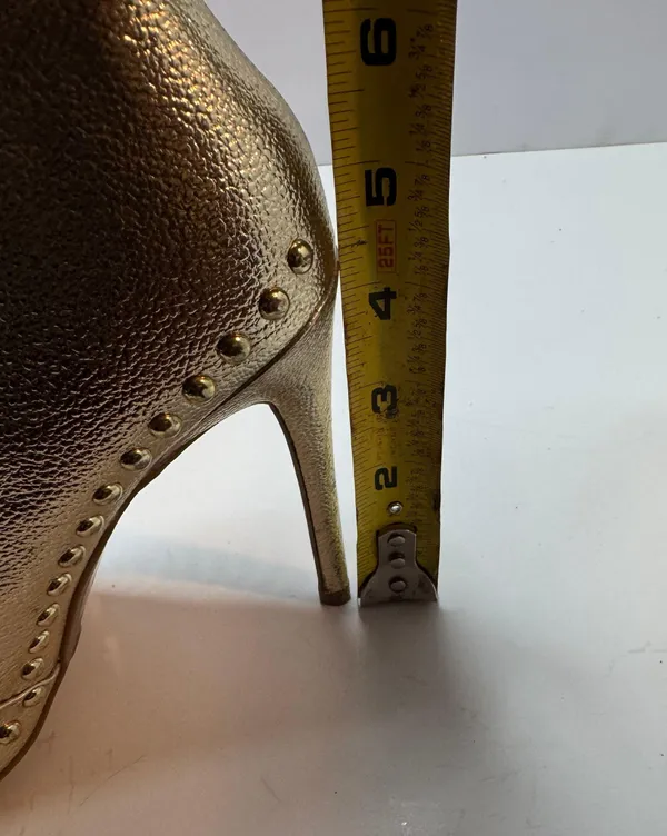 Womens Gold Heeled Boots Size 6.5 - Image 10