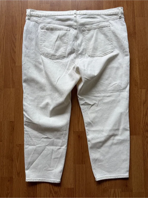 Abercrombie & Fitch The Mom High Rise Jeans - Image 5