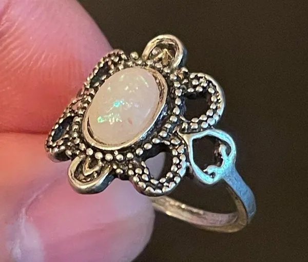 Oval simulated opal silver plated ring size 7.75 - Image 7