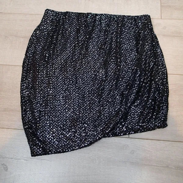 Theory Women's Size Small‎ Hailey W Skirt Black Sequin Asymmetrical Hem Pull On - Image 4