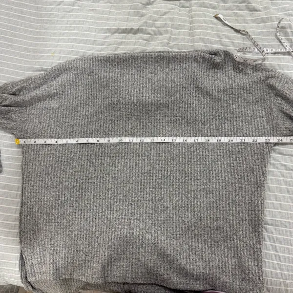 BKE grey Oversized‎ Turtleneck Sweater Size S - Image 6