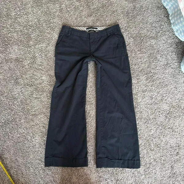 Gap Women's Grey and Black Trousers - Image 7