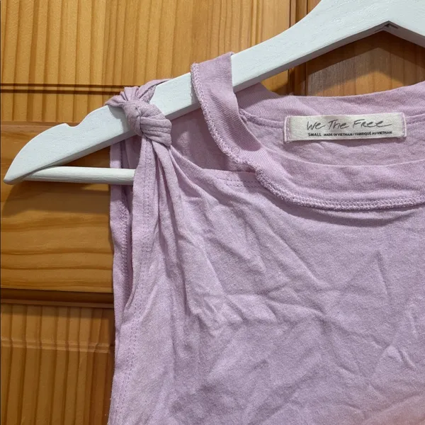 We The Free Size Small Light Purple Knotted Shoulder Tank Top - Image 3