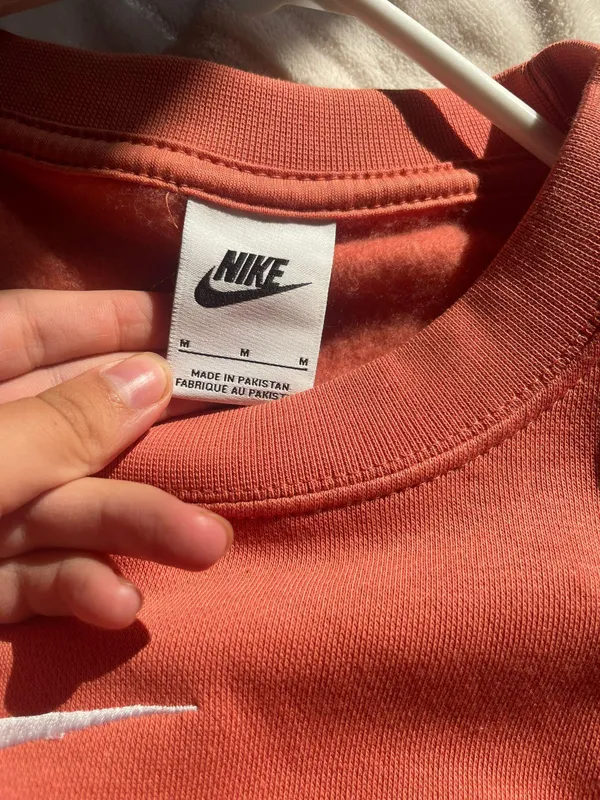 Nike Oversized Hoodie - Image 4
