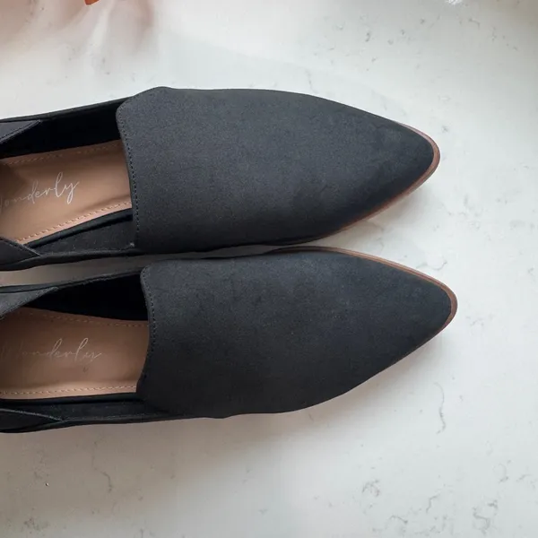Wonderly Black and Tan Women's Flats - Image 7