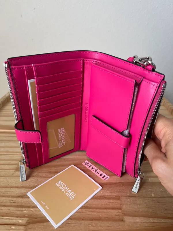 Wallet - Image 6