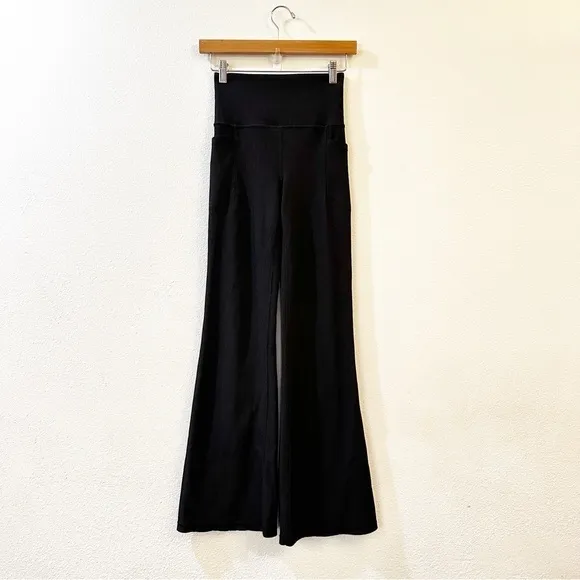 Athleta Salutation Stash Flare Pant Ribbed‎ Leggings Women's Black Size XS - Image 4