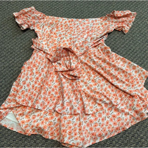 Orange Floral Romper Size M - Image 3