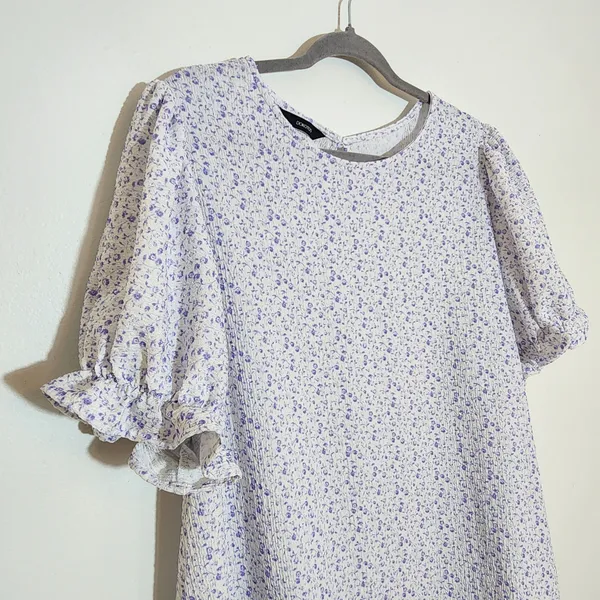 Dokotoo Purple Floral Blouse with Puffy Sleeves Size 2XL - Image 2
