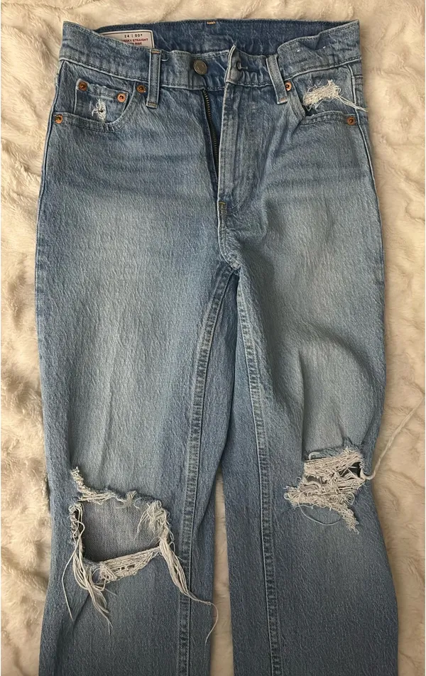 Gap Straight Cheeky Jeans - Image 2