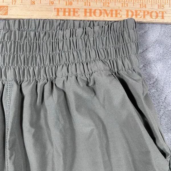 Vuori Women Small Villa Jogger Pants Army Green Stretch Sporty Silky Soft - Image 11