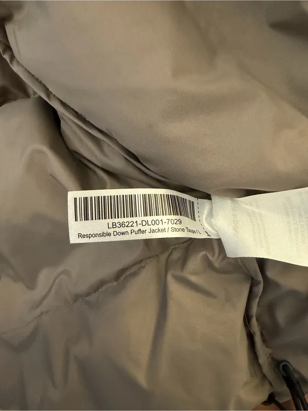 Quince Responsible Down Puffer Jacket Stone Taupe Size Large - Image 5