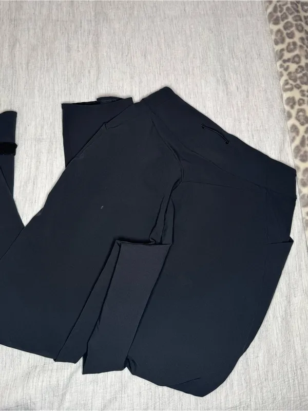 Gymshark Black Performance Joggers - Image 5