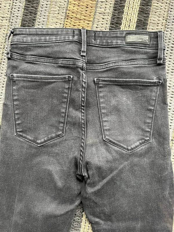Abercrombie High-Rise Simone Ankle Jeans - Image 6