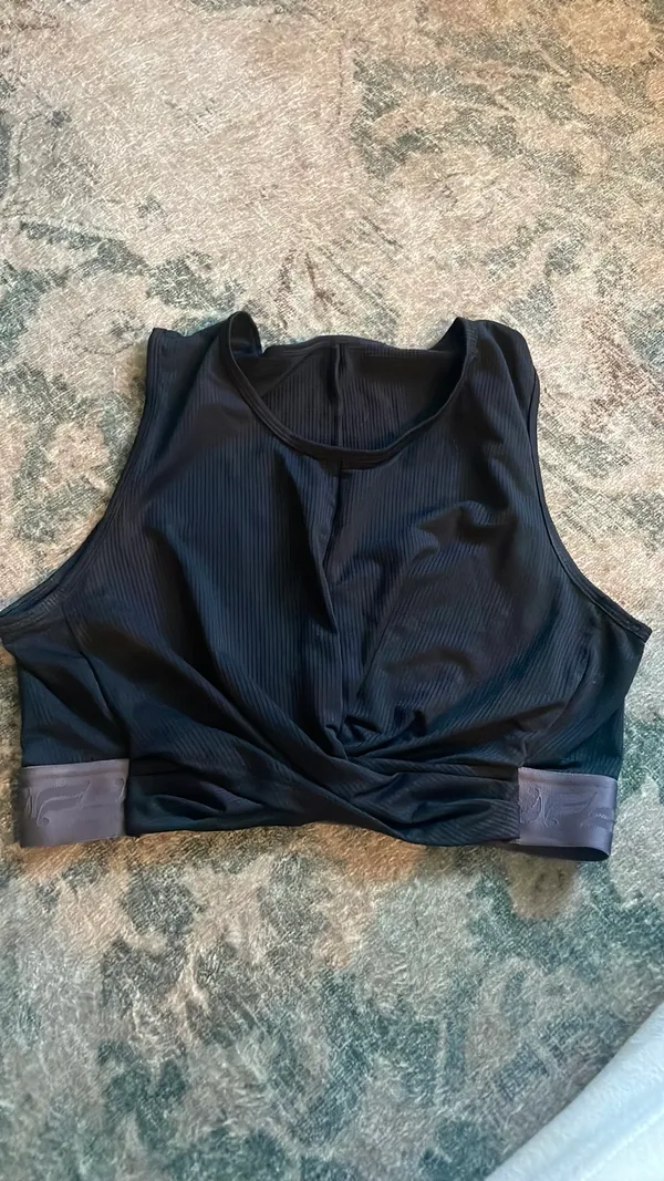 Fabletics Workout Top - Image 6