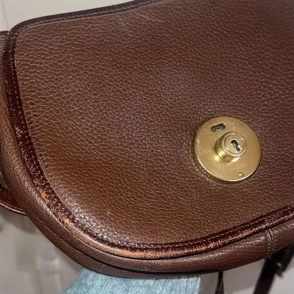 ✨Vintage Dooney & Bourke Awl Leather Compartment Flap Brown Bag✨ - Image 12