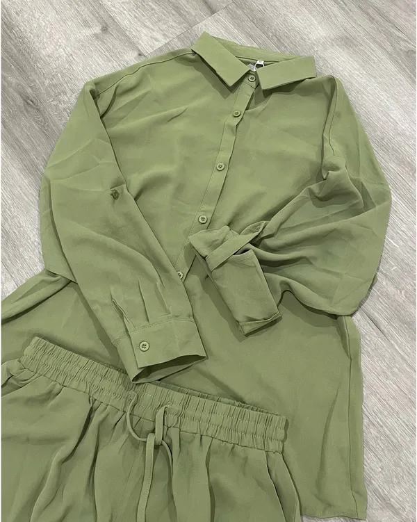 Green 2 piece long sleeves lounge set Size M - Image 3