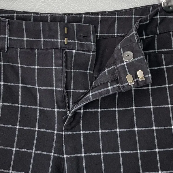 Old Navy Pixie High Rise Ankle Pant Size 10 Black Windowpane Plaid Preppy Office - Image 5