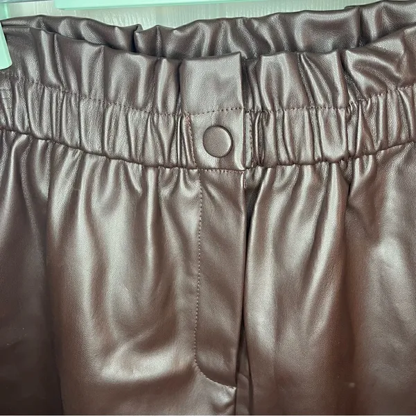 Laundry by Shelli Segal Faux Leather Shorts Dark Brown M - Image 7