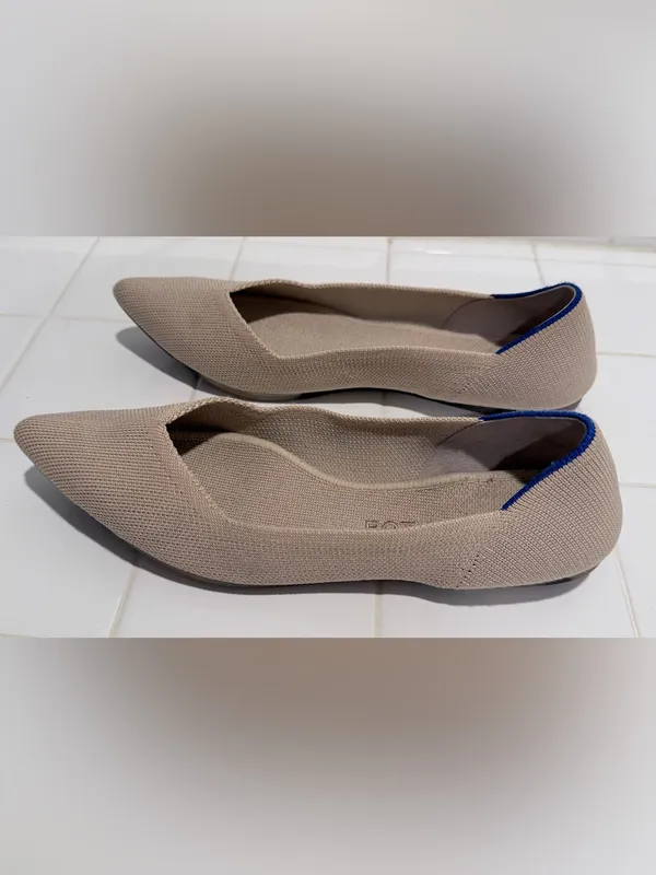 Rothy's Pointed Toe Knit Flats in Light Beige with Blue Trim - Image 15