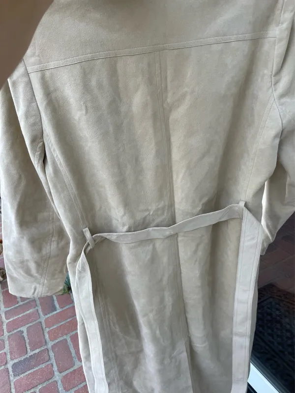 Free People Ultra Suede vintage 80s beige/sand trench coat with tie belt - Image 9