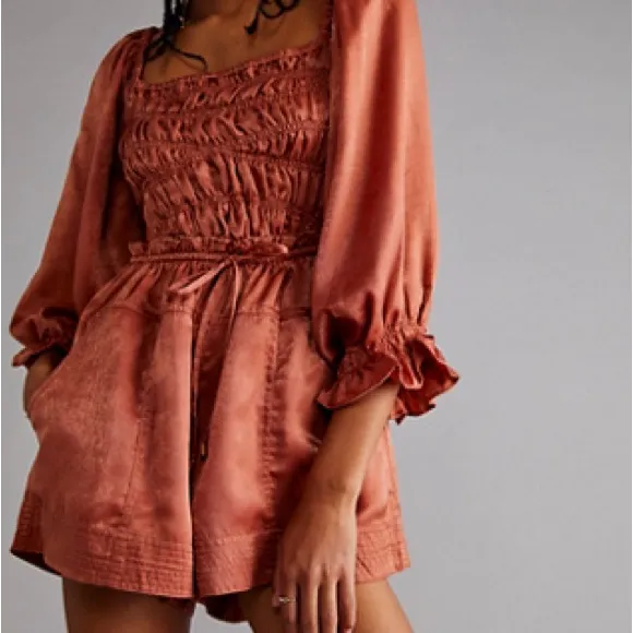 NWOT Free People cassidy romper in rust Orange Velvet Small - Image 3