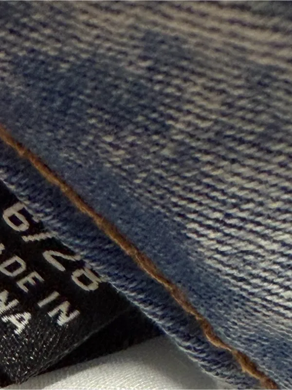 Frye Straight Leg High Rise Denim Jeans Women’s Size 6/28 Light Wash Blue - Image 3