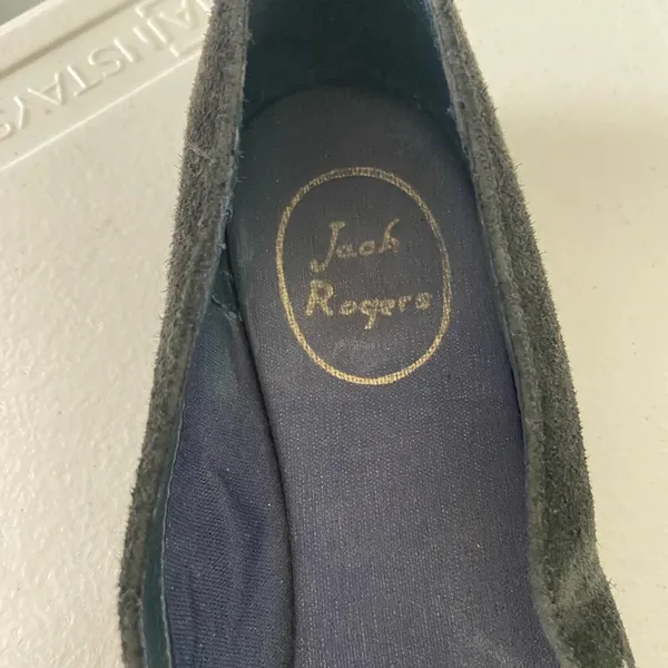 Jack Roger’s women’s silver star flats —‎ size 7 - Image 6