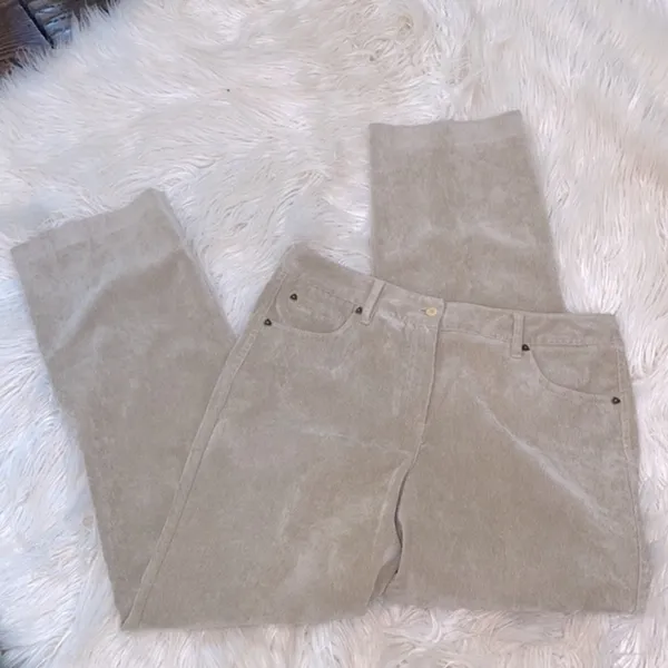 New direction’s tan corduroy pants size 12 - Image 2
