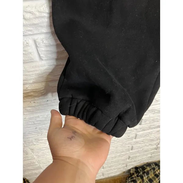 Comfrt black signature‎ sweatpants embroidered logo size XL casual loungewear - Image 3