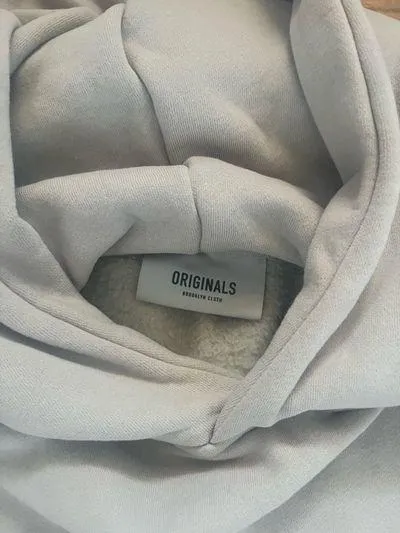 Originals sweatshrit tan - Image 2