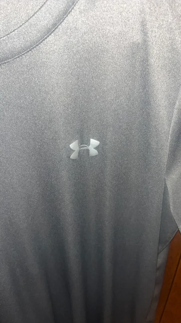 XL Under Armour UA Tech Gray  - Image 8
