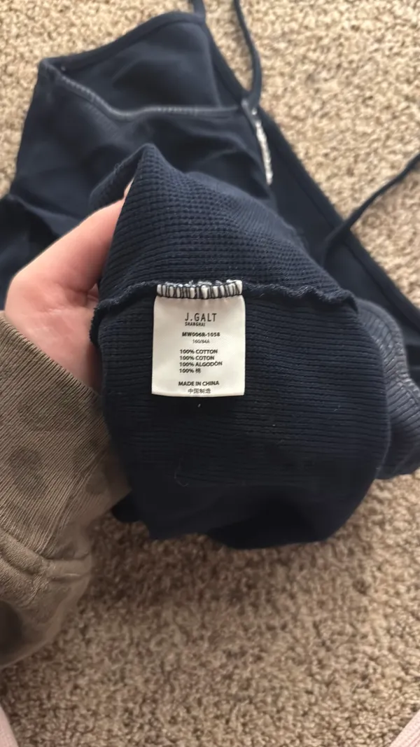 Brandy Melville Tank Navy - Image 4