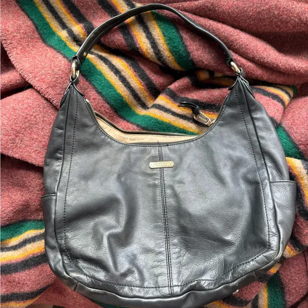 Cole Haan Black Leather zip top Hobo Bag shoulder bag - Image 3