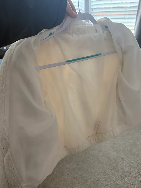 Sherpa Jacket White - Image 2