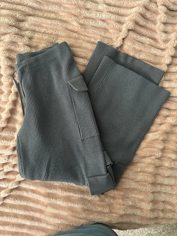 Edikted Wynter Knit Cargo Pants - Image 3