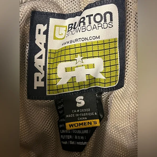 Burton’s Snowboard Women’s Pants - Image 7
