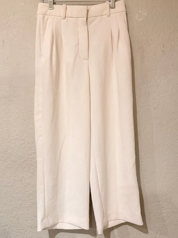 ARITZIA TROUSERS Wilfred women’s size 2 in a ivory pearl color - Image 3
