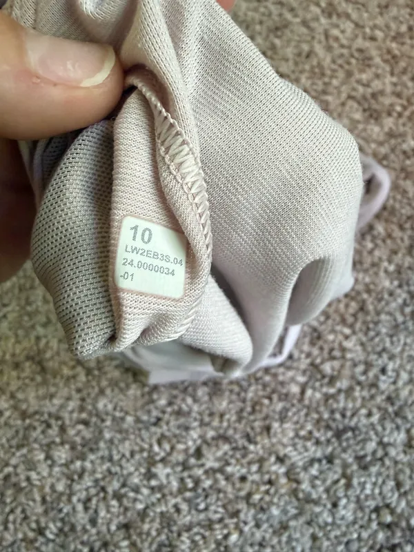 Lululemon Energy Sports Bra - Image 3