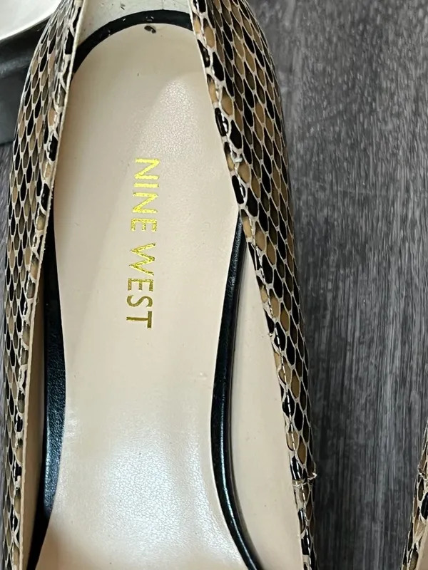 Nine West Women's Garisono Snake Print Pointed-Toe Kitten Heel Pumps - Image 2